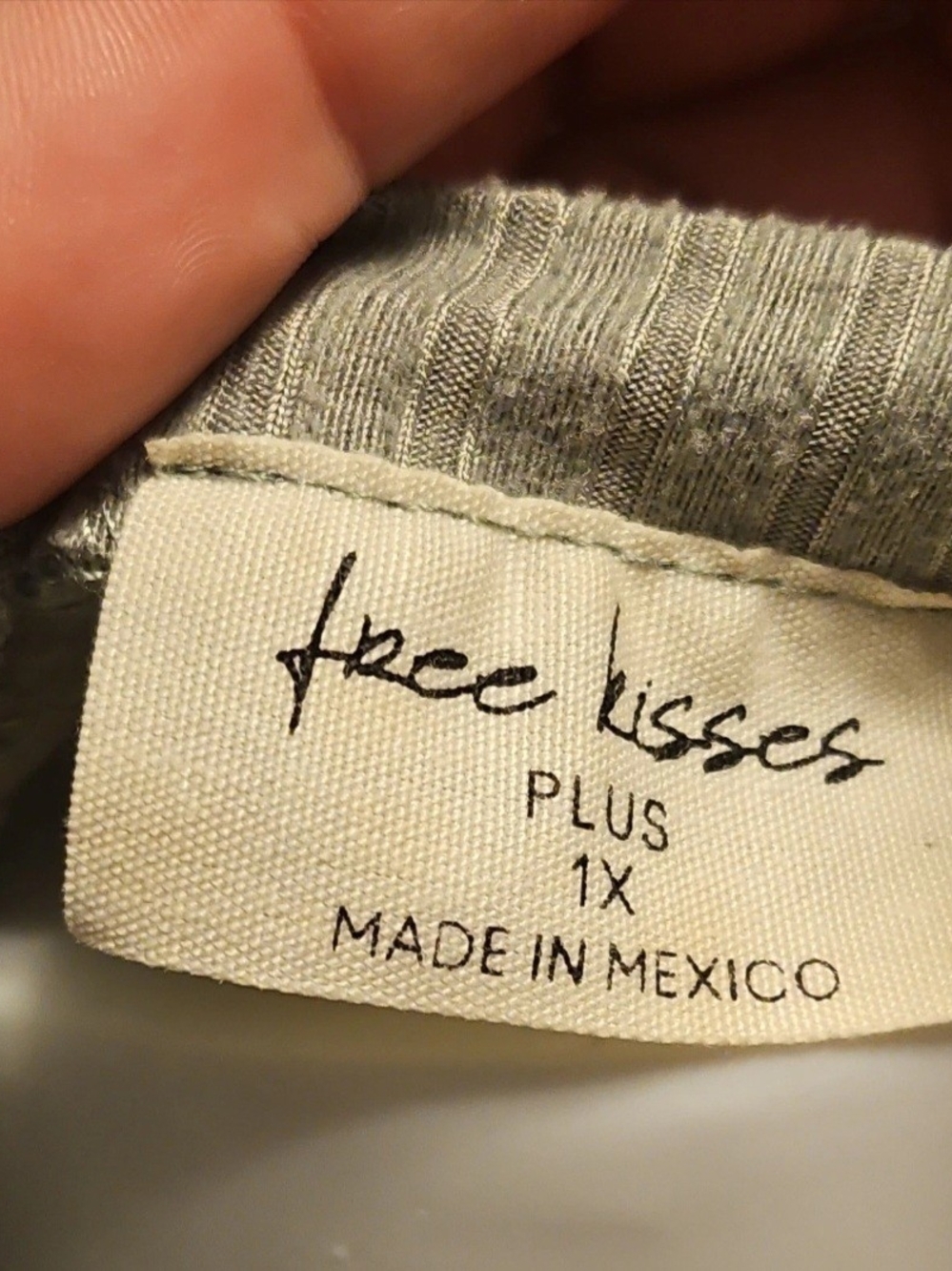 Free Kisses Sage Ribbed Short Sleeve Scoop Neck Top with Drawstring - Picture 2 of 2